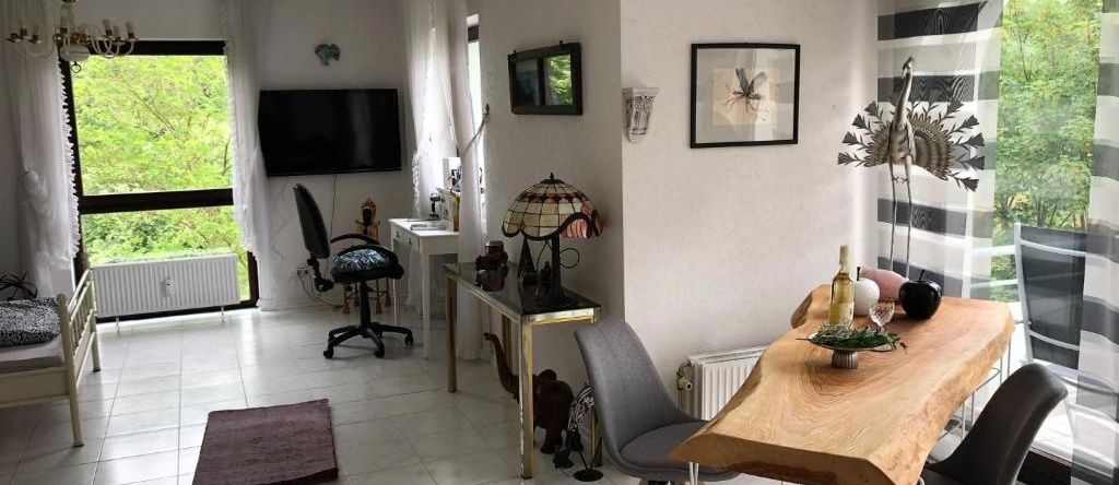 Apartment Naheblick, 巴特克罗伊茨纳赫 — 照片 1