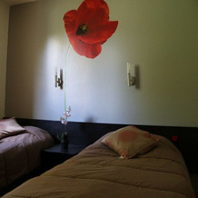 Hôtel Les Beaux Soleils, Osny — photo 4