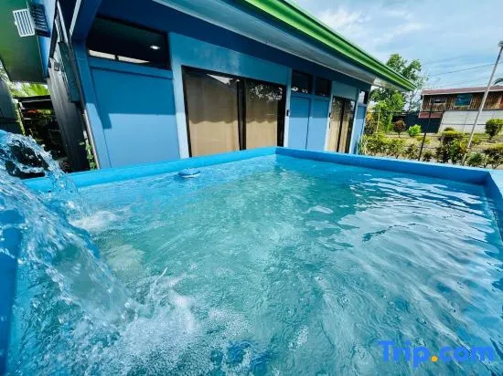 Cabinas Arenal Home, 埃尔坦克 — 照片 1