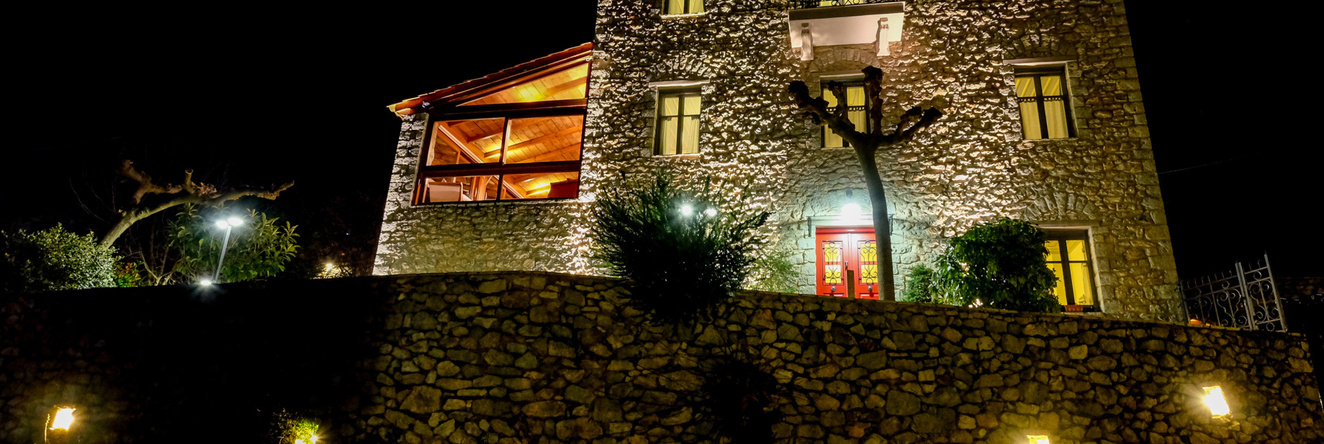 Kiriaki Guesthouse & Suites, 阿姆菲克莱亚 — 照片 1