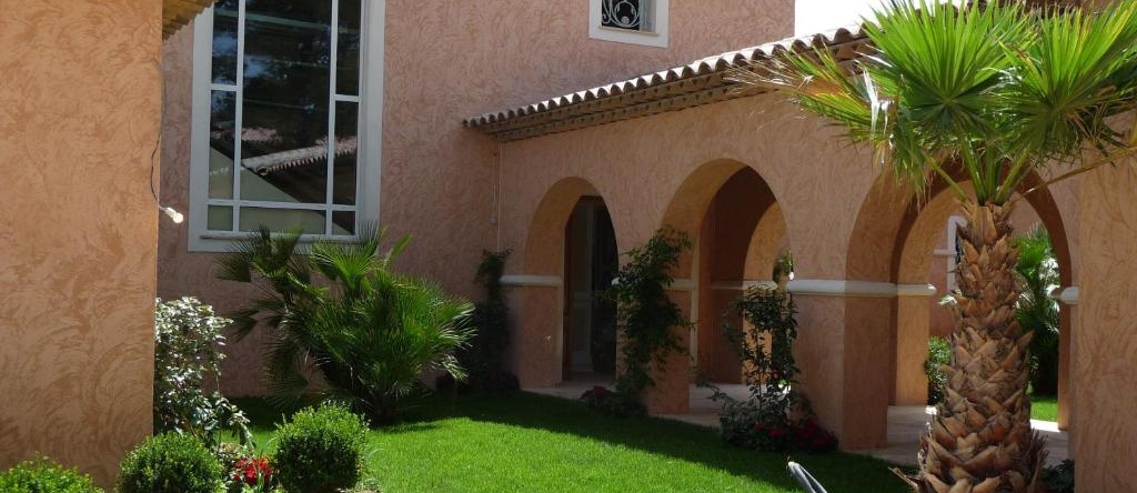 Suites de Prestige JACUZZI SAUNA HAMMAM PISCINE Mougins Cannes Grasse, 穆然 — 照片 1