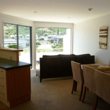 Apartments on the Waterfront, Waikawa — photo 4
