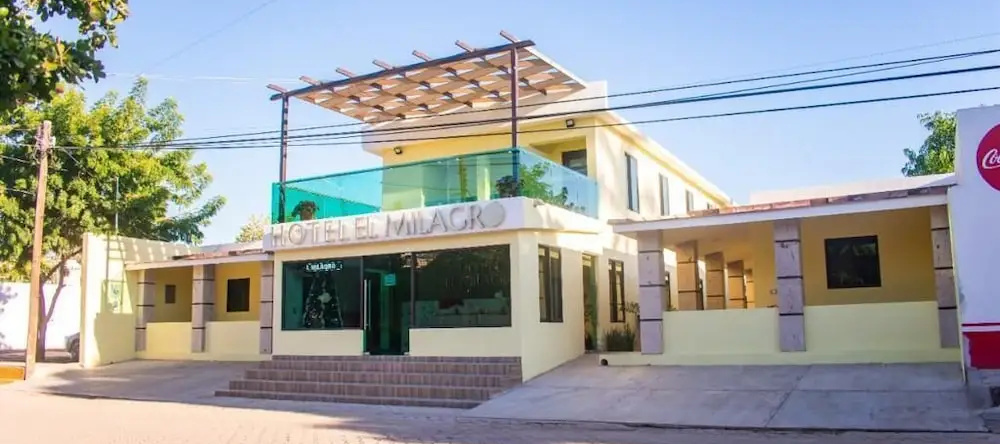 Hotel el Milagro, 埃尔富埃尔特 — 照片 1