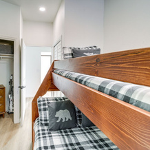 Wraparound Deck & Poker Room: Cabin in Munds Park, 曼兹公园 — 照片 5