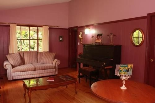 Maz's Tamborine Mountain Accommodation, 坦伯林山 — 照片 1
