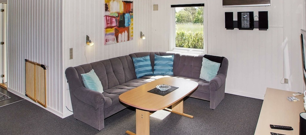 Attractive Holiday Home in Hemmet With Terrace, Hemmet — photo 1