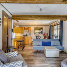 Geothermally Heated Outdoor Pool and Scenic Deck - Cozy Studio Retreat, 政府营地 — 照片 3