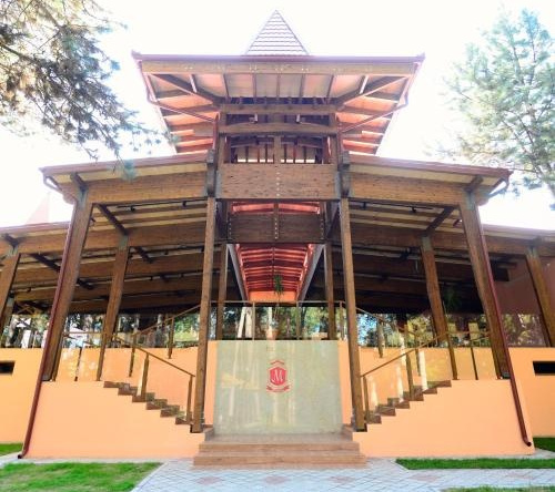 Hotel Villa Majur, 帕利奇 — 照片 1