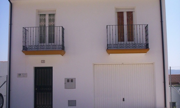 Apartamentos Quercus, 科尔特斯德拉弗龙特拉 — 照片 1