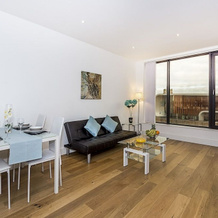 Cornwall House Apartments, Slough — photo 2