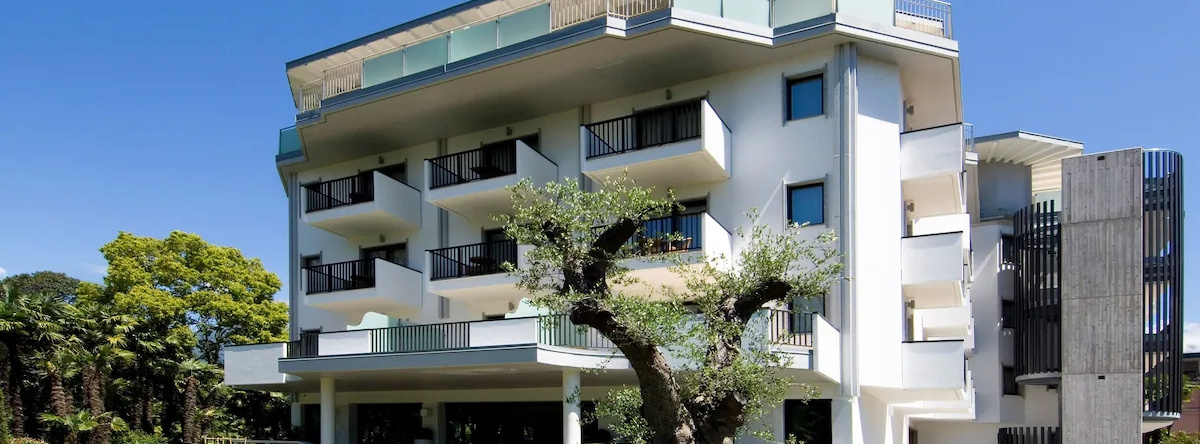 Parc Hotel Flora, 加尔达湖滨 — 照片 1