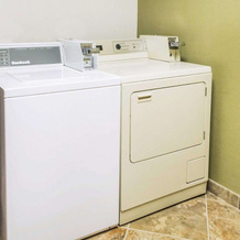 Americas Best Value Inn Streetsboro, Тритсборо — фото 5