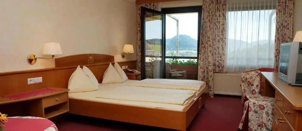 Hotel Seehof, 伦格湖滨圣格奥尔根 — 照片 1