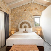 #FLH - "Four Olives" Luxury Rooms, Afytos — photo 4