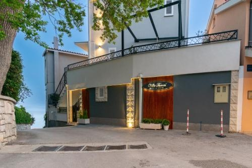 Apartments Villa Tomaš, Джардула — фото 1