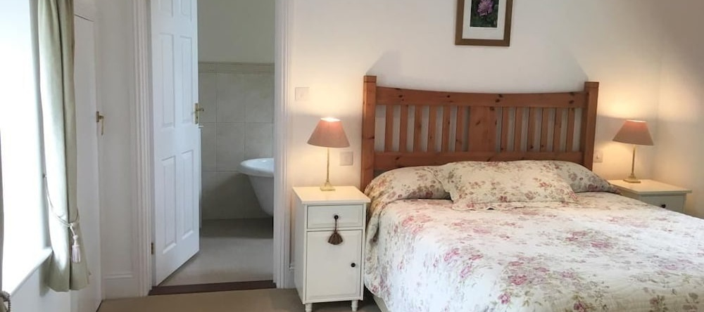 Rock House Bed & Breakfast, 金斯克斯韦尔 — 照片 1