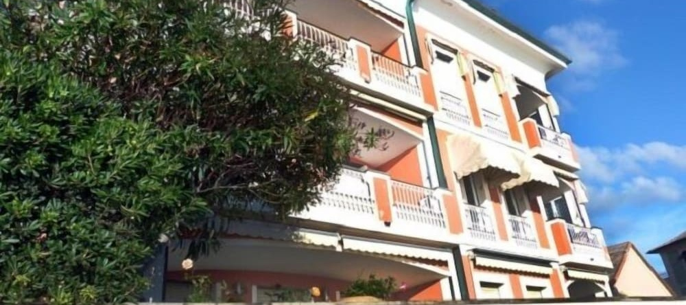 Casa Luce, 博利亚斯科 — 照片 1