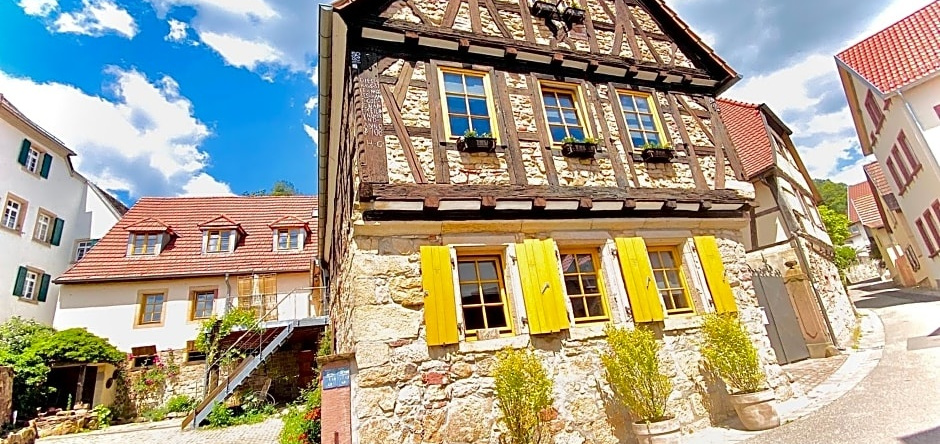 LANDHOTEL 1707 by Landgasthof Zickler, Gleisweiler — photo 1