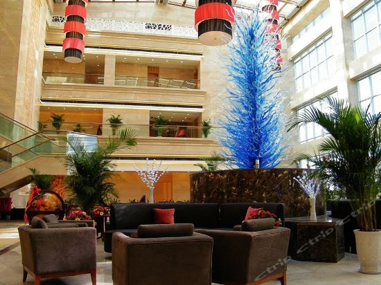 Yulin Peoples Grand Hotels & Resorts, Yulin — photo 1