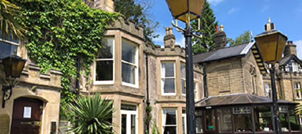 Harefield Hall, Pateley Bridge — photo 1
