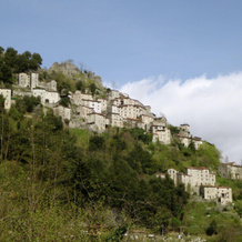 Holiday Home in Bagni di Lucca near Lake with Views & Fireplace, 巴尼迪卢卡 — 照片 4