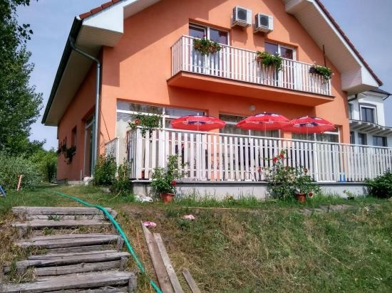 Apartmán - Nóra, Дунайска-Стреда — фото 1