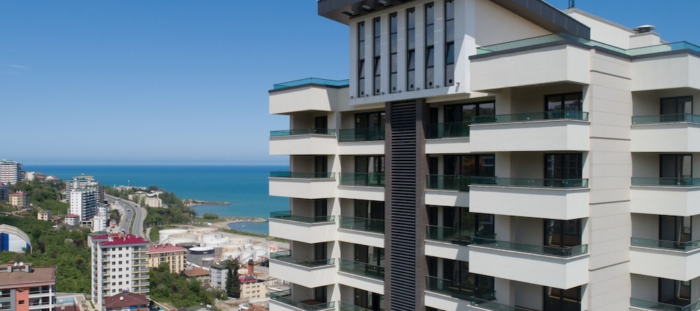 Canbakkal Luxury Suites, 特拉布宗 — 照片 1