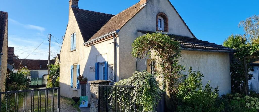Gîte Châteauneuf-Sur-Loire, 3 Pièces, 3 Personnes - Fr-1-590-124, Шатонёф-сюр-Луар — фото 1