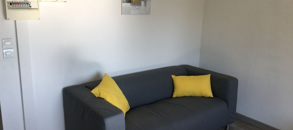Appartement T2 IDEAL, 瓦朗谢讷 — 照片 1