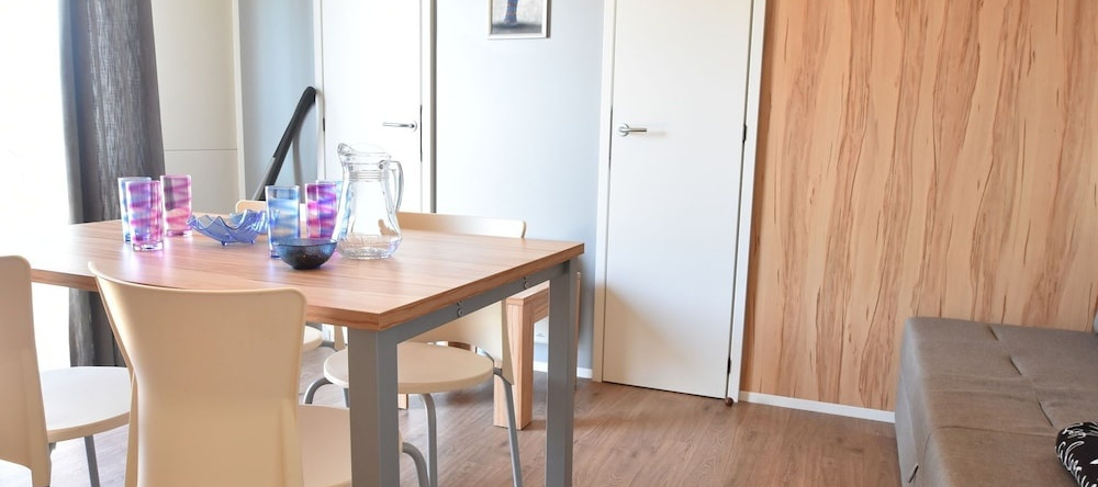 Pleasant Holiday Home With Private Swimming Pool, Gorgeous View and Quiet Location, 特里尔 — 照片 1