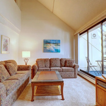 Large Condo in East Village Condo - Easy Walk to Super Bee - WH301 by RedAwning, Copper Mountain — photo 4