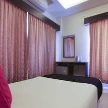 Capital O 47729 Hotel Saravana Bhavan, 蒂鲁琴杜尔 — 照片 3