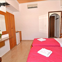 Yiannis Apartments, Перигиали — фото 5