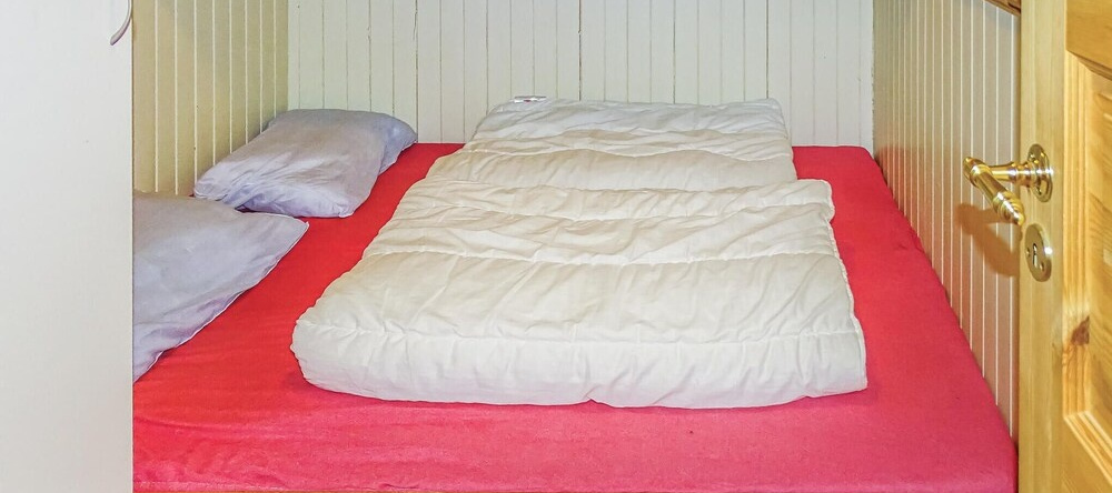 Beautiful Home in Dirdal With 2 Bedrooms, Sauna and Wifi, 埃兹达尔 — 照片 1