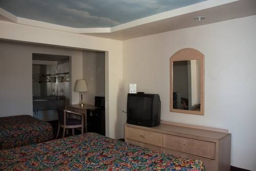 Luxury Inn and Suites Copperas Cove, 科珀拉斯科夫 — 照片 1