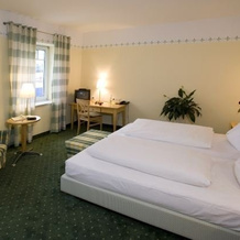 Hotel Rosenheimer Hof, Traunstein — photo 3