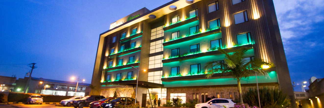 Hotel Factory Green Bogotá Occidente Calle 80, 科塔 — 照片 1