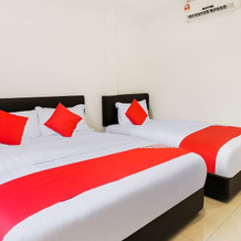 Rich Hotel by OYO Rooms, Ayer Hitam — photo 2
