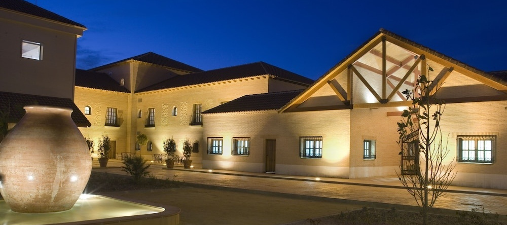 Hotel de Bodegas Hacienda Albae, 阿尔瓦的阿尔加马西利亚 — 照片 1