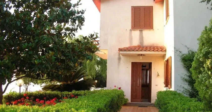 villa carla, Naso — photo 1