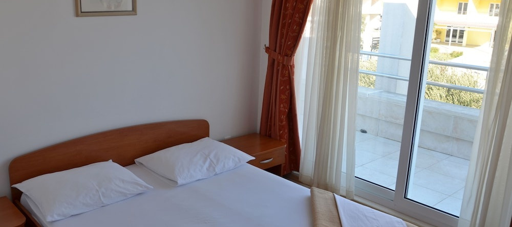 Apartments Pirovcanka, 皮罗瓦茨 — 照片 1