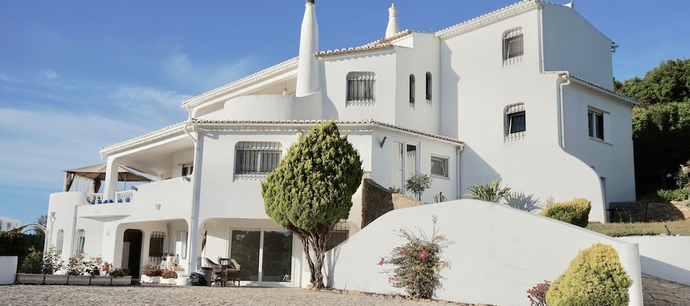 The White House - B&B in the Villa, 帕拉伊索 — 照片 1