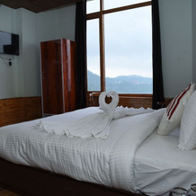 Hotel Taj View, Theog — photo 4