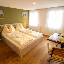 Berg & Berg Hotel - Hellbühl Self-Check-In, Нойенкирх — фото 3