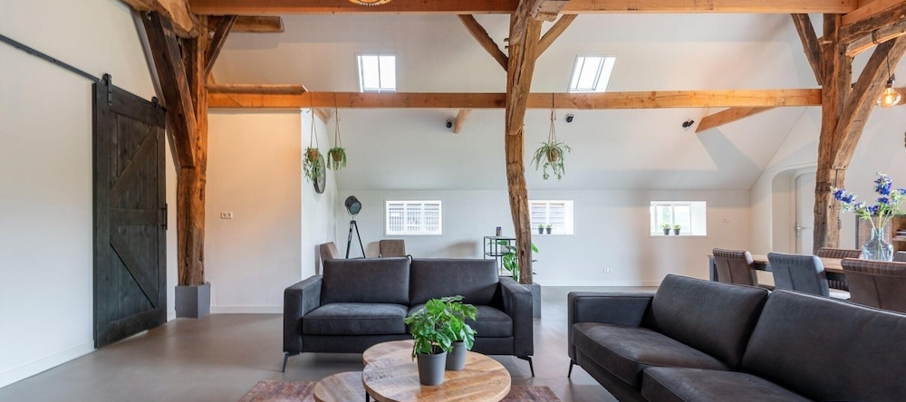 Pleasant Holiday Home in Voorst With Garden, 迪伦 — 照片 1