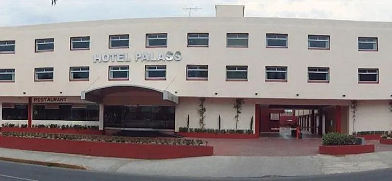 Hotel Palass, Толука — фото 1
