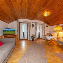 Gröbl-Alm Haus zur schönen Aussicht, Ettal — photo 2