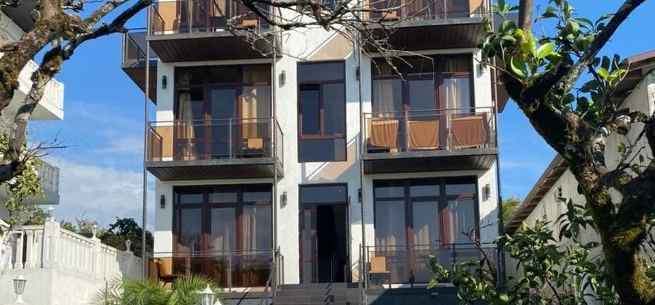 Hotel White Hotel, New Athos — photo 1