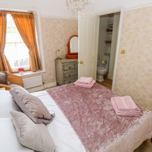 Castle School House, Kidwelly — photo 4