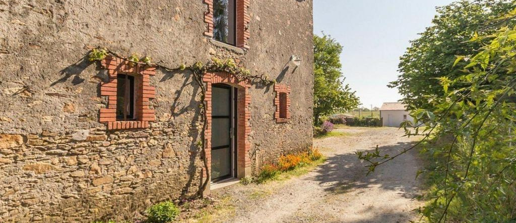 Gite Typique Au Cœur de Monnieres, Proche Sevre, Jardin Privatif, Wifi, Ideal Pour Peche Et Rando - Fr-1-306-985, 莫尼耶 — 照片 1